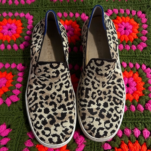 Rothy’s - Picture 1 of 6